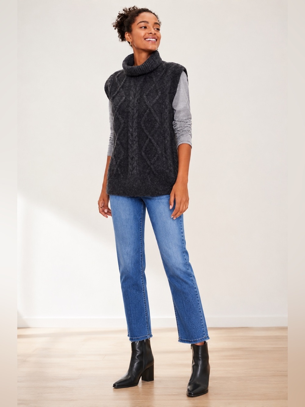 LOFT Sleeveless Cable Knit Turtleneck Sweater Small NWT
